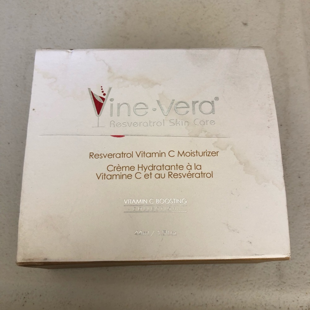 VINE VERA VITAMIN C MOISTURIZER